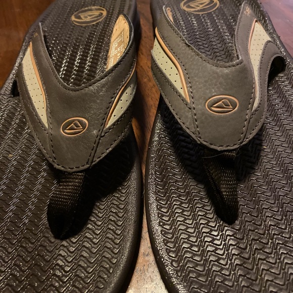 Reef Flip Flop - Picture 2 of 5